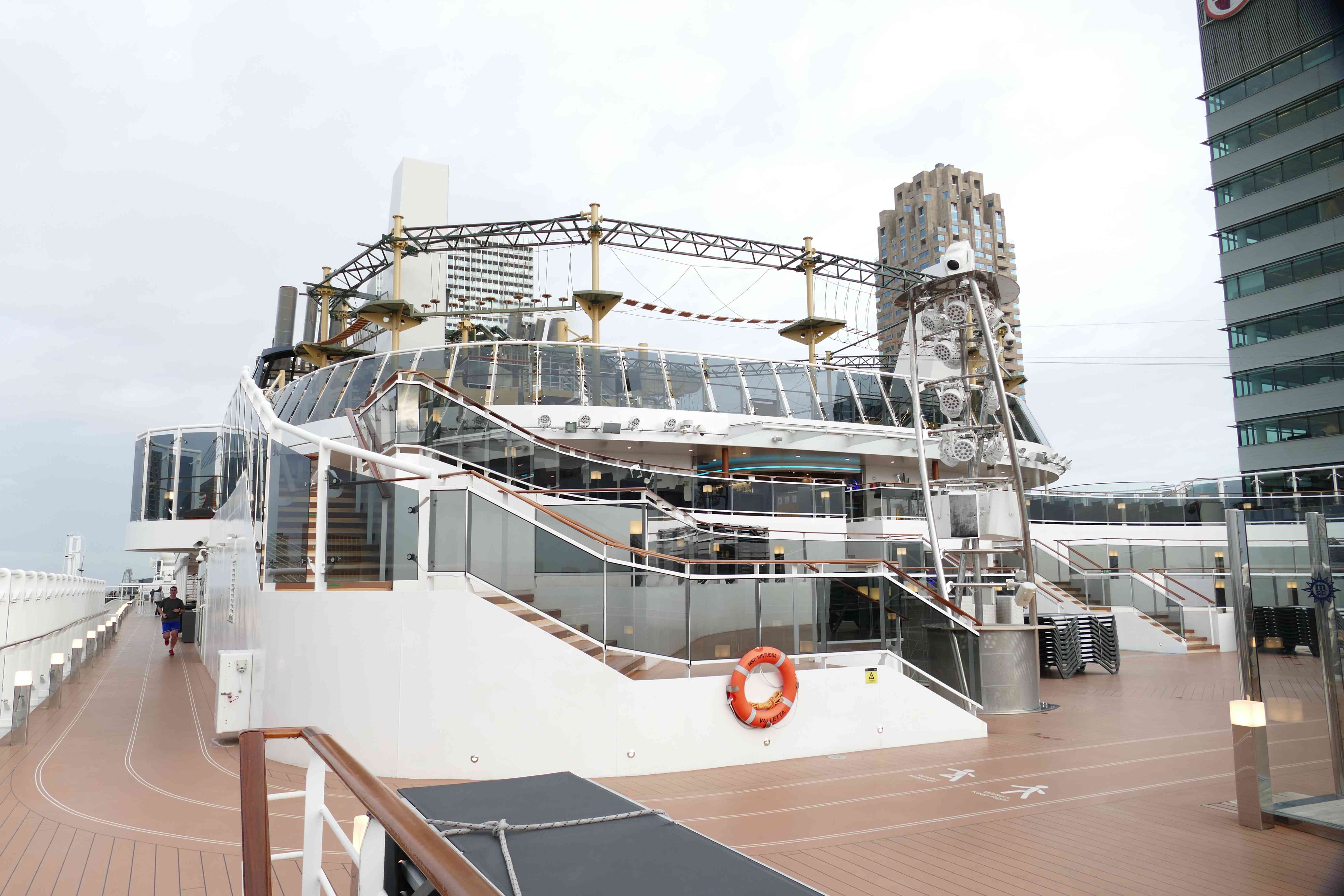 MSC Schiff bei Rotterdam