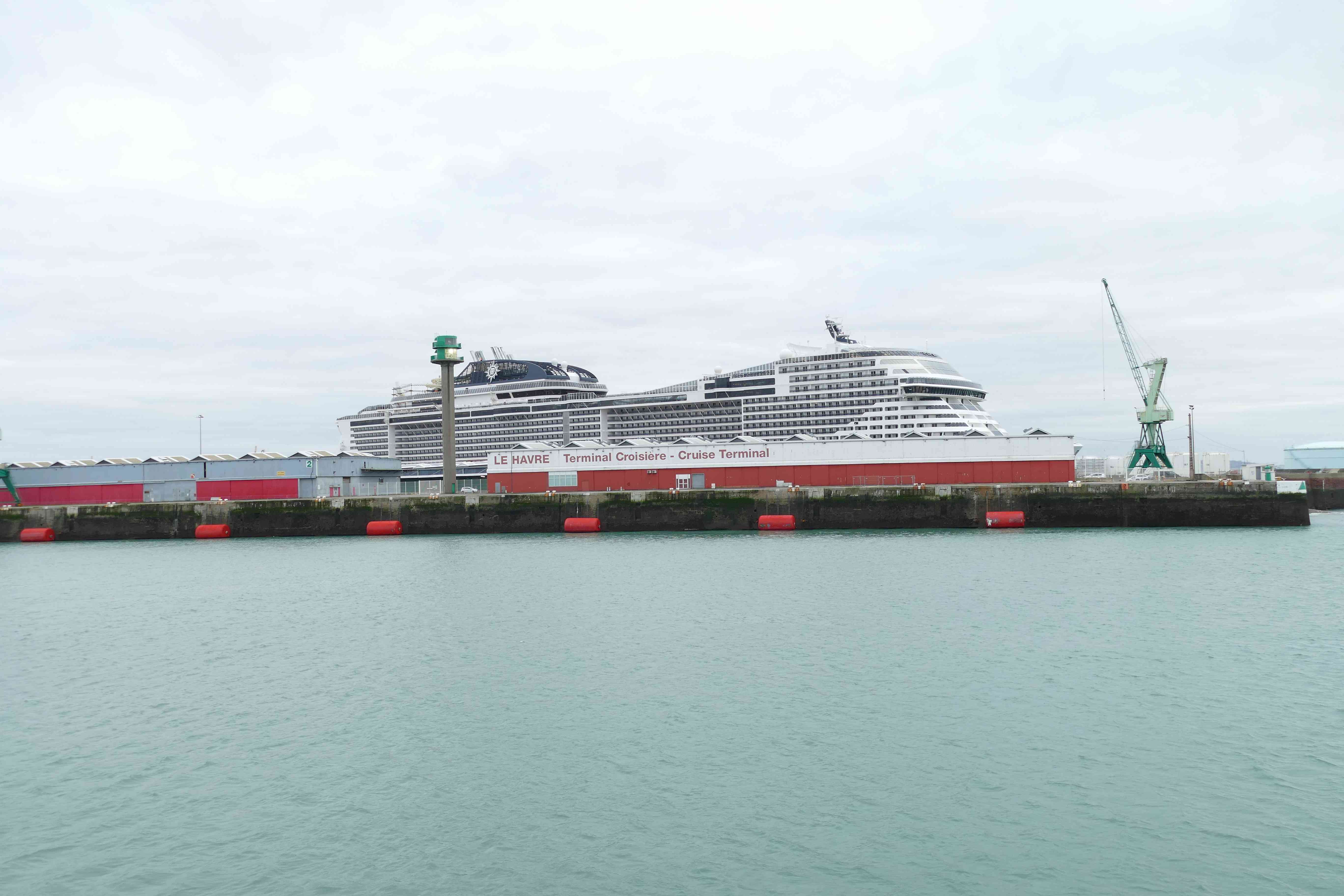 Le Havre  MSC Schiff