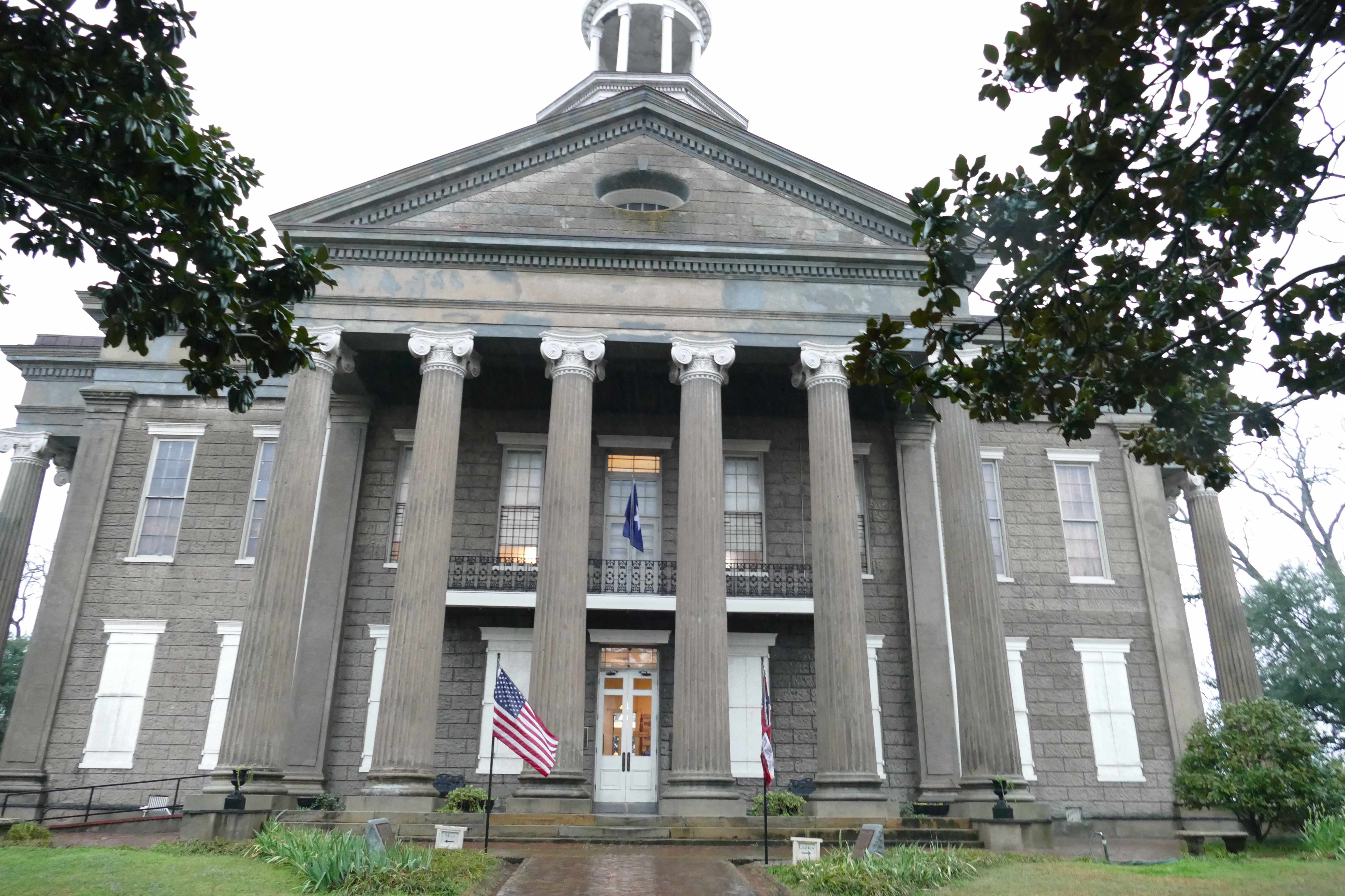 Old Courthouse   Vicksburg