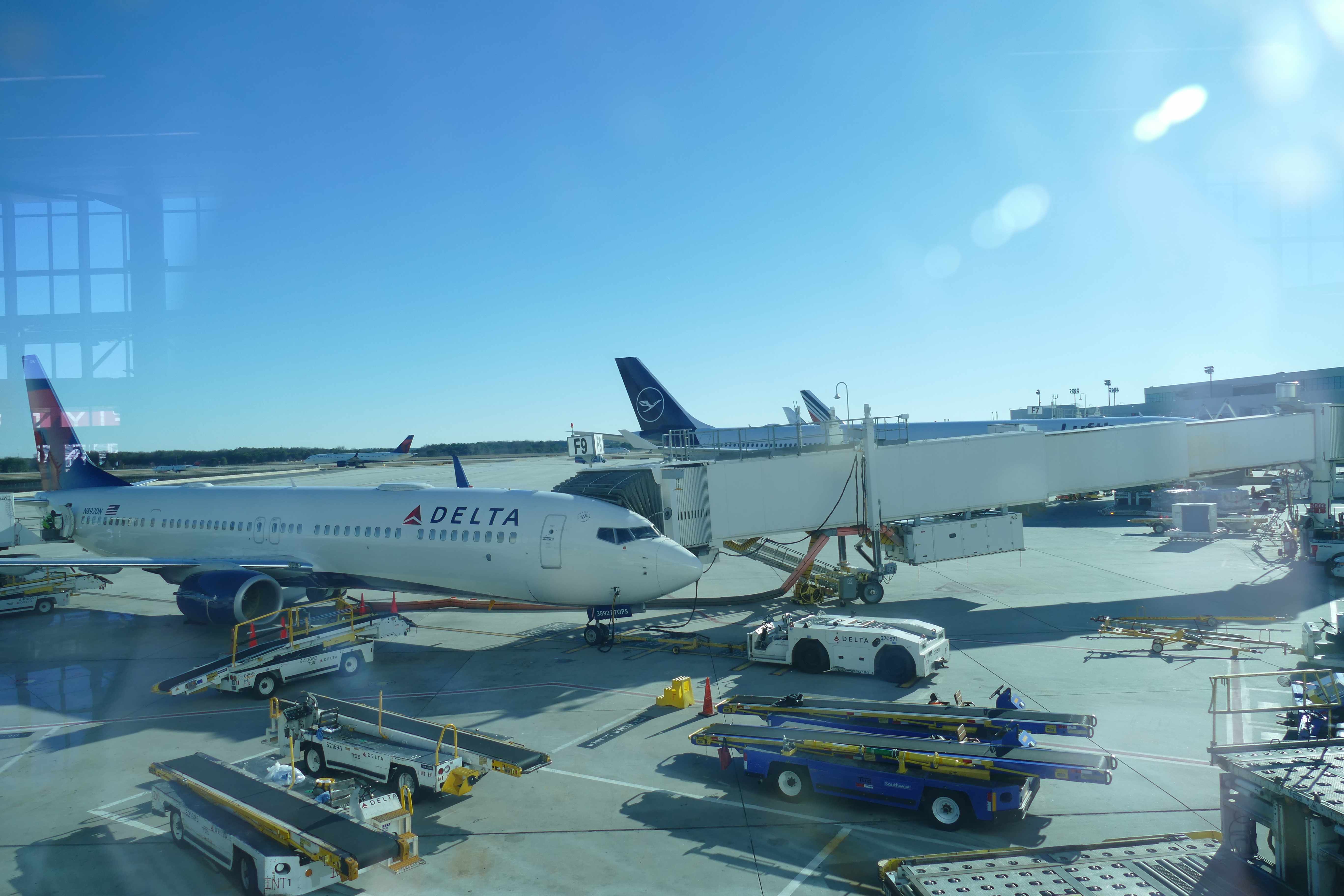 Flughafen  Atlanta   Lufthansa